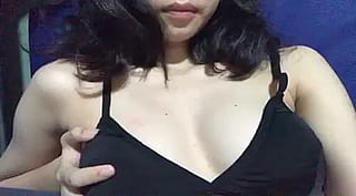 I'm available to do custom pics and vids with sexting and video call, im 20. Say 'me' and i Will give u a surprise.'