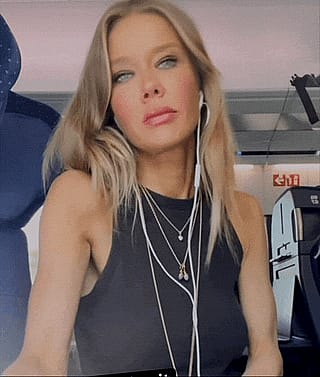 Laura Karasek'