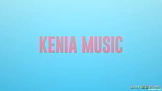 Meet Costa-Rican singer turned mainstream pornstar u/keniamusicr