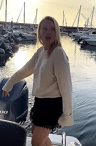 Evelyn Burdecki'