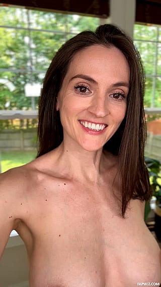 What word comes to mind when you see my nude MILF body?