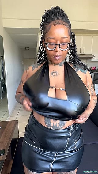 do boobs make you cum