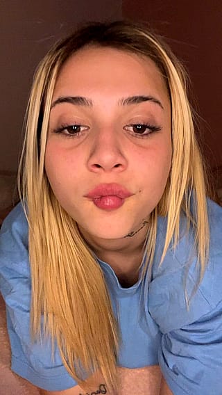 Would you be happy to come home to this? F18'
